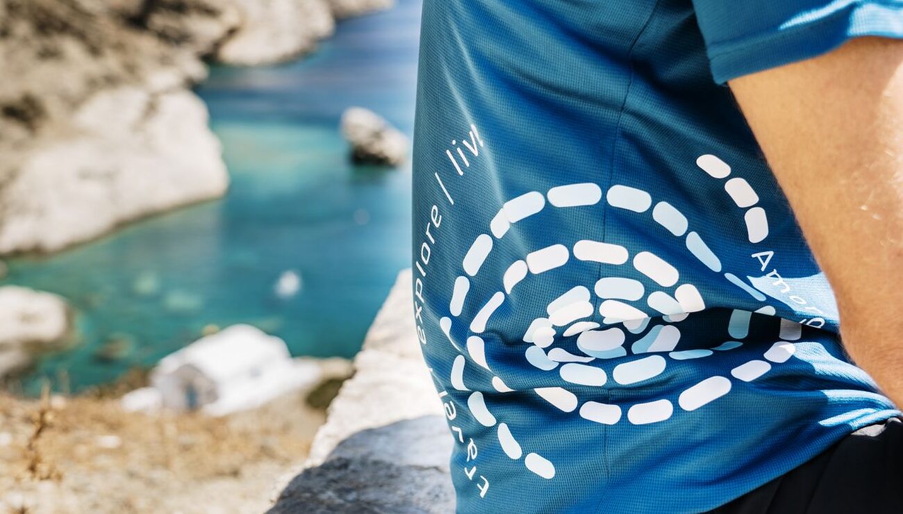 island tour full day guide