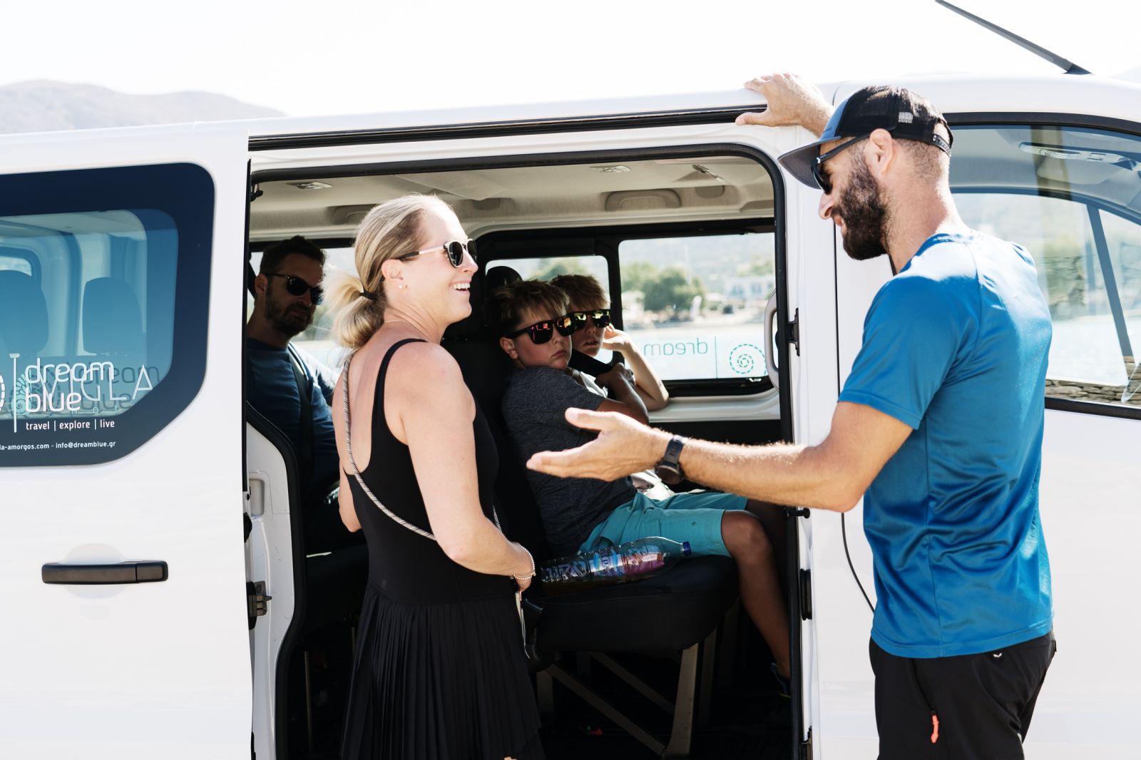 island tour half day guide