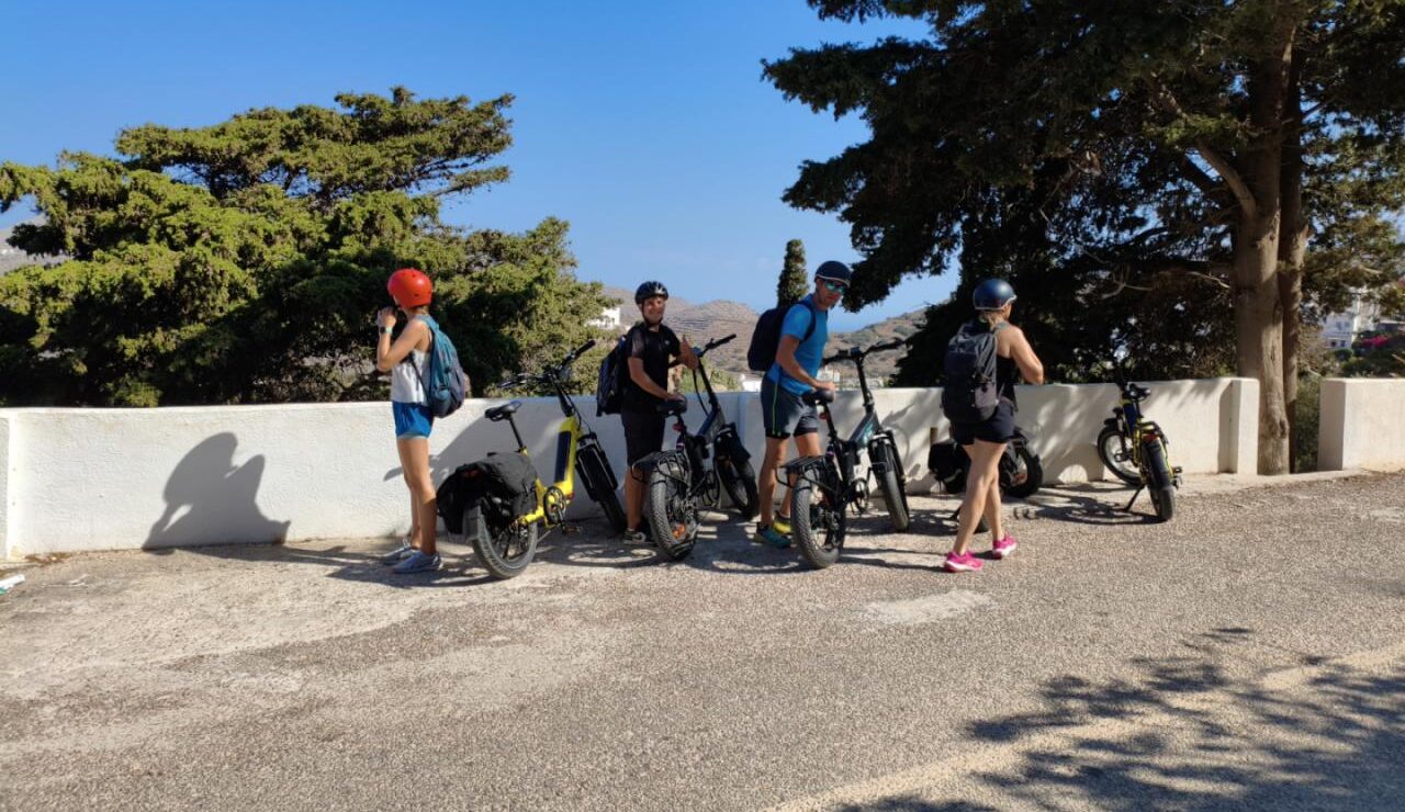 bike tour amorgos resting point